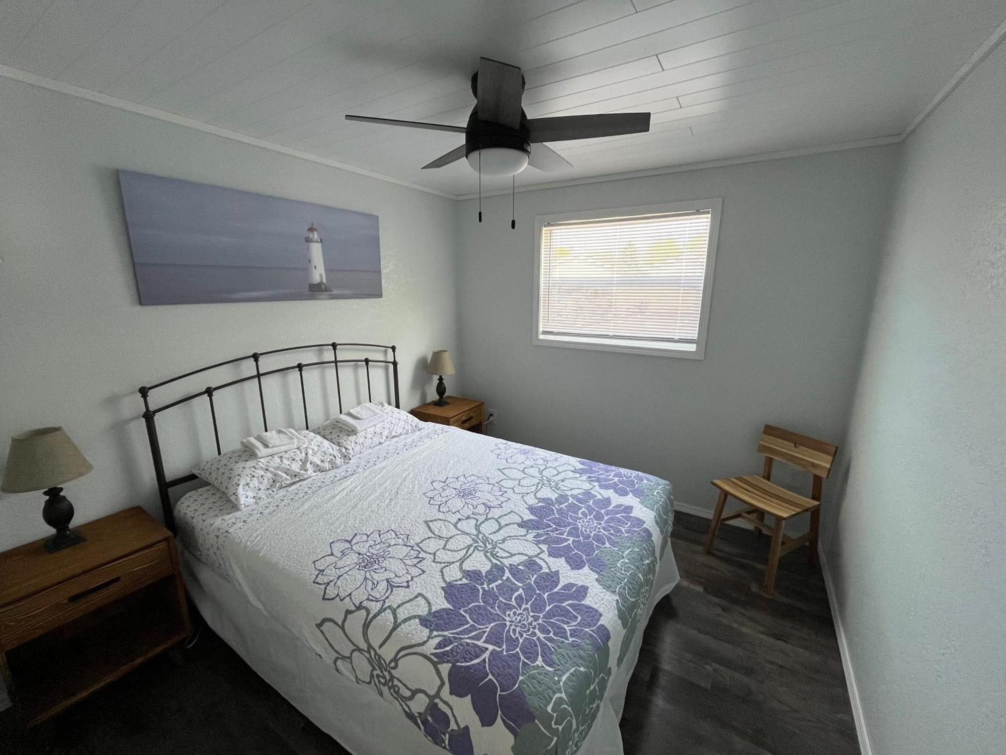 Little Ted'S Cottages Marblehead Eksteriør billede